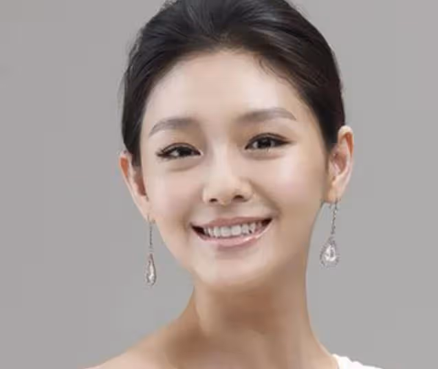 大S女兒「逆襲式」長大!玥兒小小年紀擁有高級臉,顏值堪比當年杉菜,網友:堪稱最美星二代