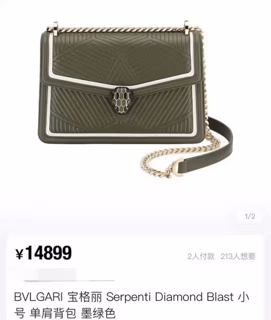 53歲毛寧現身商演撈金,身材發福似中年大叔,與富婆合影笑容滿面