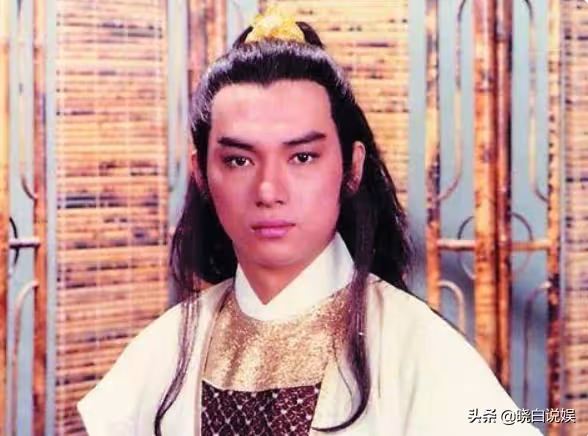武打巨星因為減肥猝逝家中!「一個月狂瘦30公斤」坐在沙發上宛若睡著 離去9天無人知曉