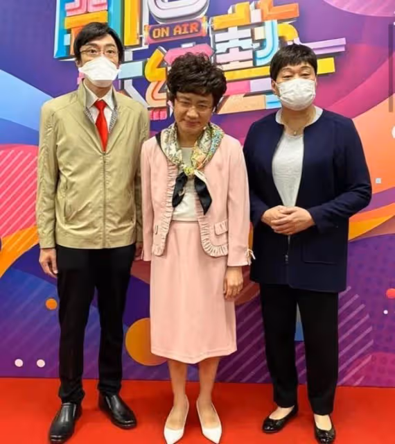 避談辭退TVB職位兼與高層不和傳聞,王祖藍語塞:男人不用講這些