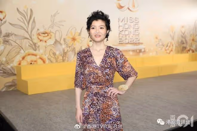 「翻版陳茵媺」徐麟來港三年!作為港姐冠軍人選正式學廣東話