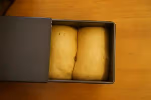 紅糖黑加侖吐司