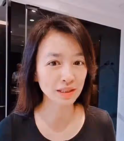 你嚇到了嗎?張庭豁出去鏡頭前卸妝「希望別嚇到你!」 52歲驚人素顏曝光「直播一半落淚」:我也不容易