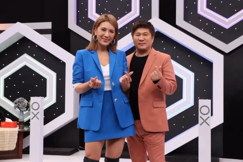 飛美國被遣返!胡瓜無奈曝「為小禎吃上官司」:翻出好多美金 苦笑認「太放任女兒亂來」只能怪自己