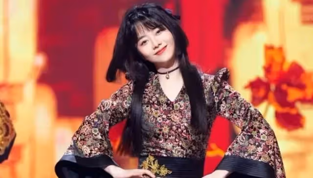 又一屆金鷹女神評選,楊紫呼聲高,譚松韻變黑馬,究竟花落誰家?