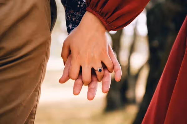 有小三很正常!揭丈夫「5點」奇葩要求 她絕望崩潰:快被洗腦