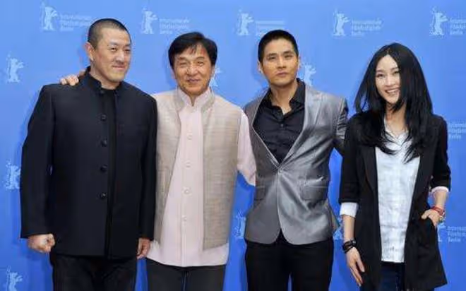 當紅明星「加入」美國國籍,遭祖國永久封殺,且終生不得入境