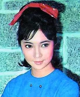 秦祥林：與蕭芳芳失婚，和林青霞分手，最後娶平凡女子共度一生：終於在對的時間遇見對的人