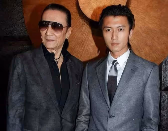 85歲謝賢獲金像獎最佳男主角，曾與小49歲的Coco高調相戀，分手付給她兩千萬分手費