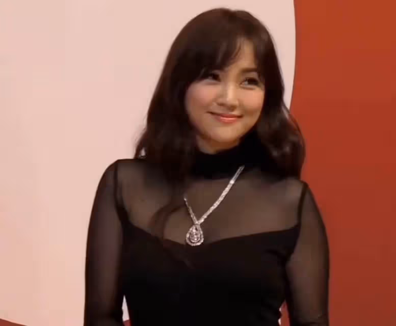 金像獎紅毯來了!吳君如珠光寶氣,周秀娜秀性感,陳慧琳艷壓全場
