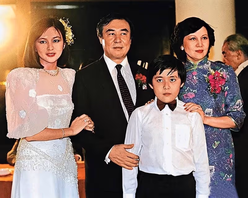 關之琳父親關山:和兒女28年不來往,去世後前妻不參加葬禮
