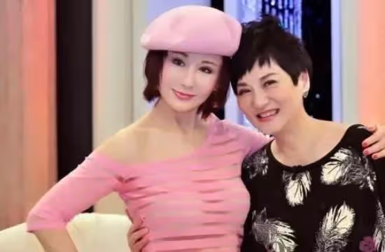 70歲「凍齡女神」潘迎紫再度紫復出拍戲，離開修圖身材絕佳，演「萬貴妃」惹全網誇讚：於正眼光太好了