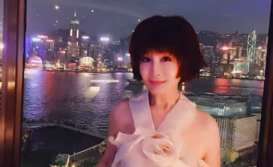 70歲「凍齡女神」潘迎紫再度紫復出拍戲,離開修圖身材絕佳,演「萬貴妃」惹全網誇讚:於正眼光太好了