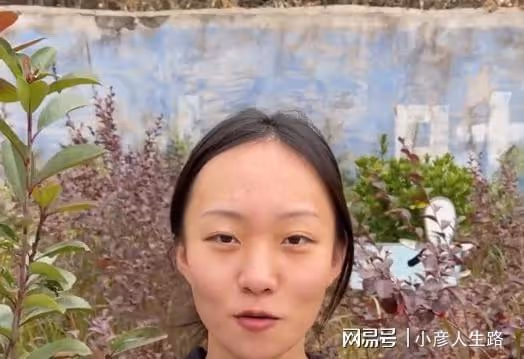 瘋產姐妹斷更兩月,邵雨軒和粉絲合影,打破不和傳聞