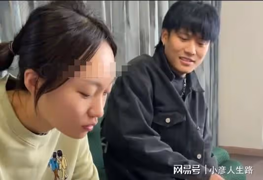 瘋產姐妹斷更兩月,邵雨軒和粉絲合影,打破不和傳聞