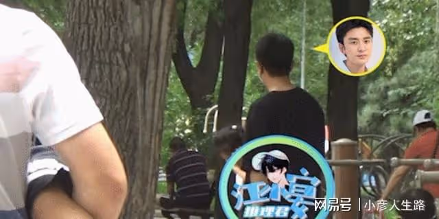 賈乃亮帶甜馨外出，前者不給孩子防曬，父女倆膚色一模一樣！