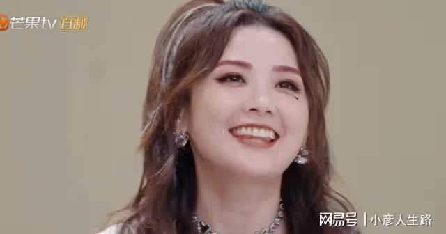 王心凌走心獨唱像極了演唱會,經典串燒很催淚,那英差點被唱哭