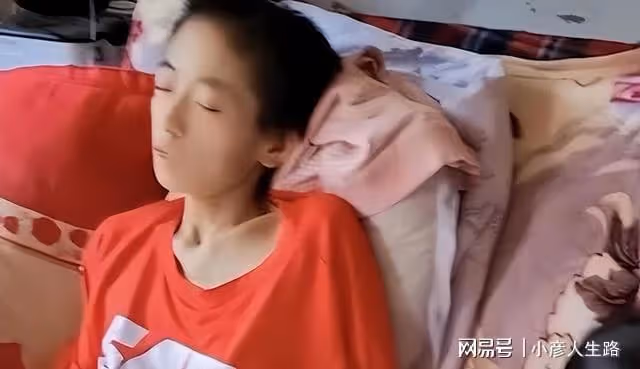 29歲網紅生四胎後患癌，不僅被丈夫利用撈金，身上長蛆還不給治