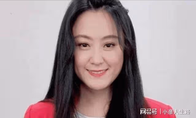 45歲海裕芬官宣懷孕,曬B超照自嘲是老蚌,孩子老爸身份成迷