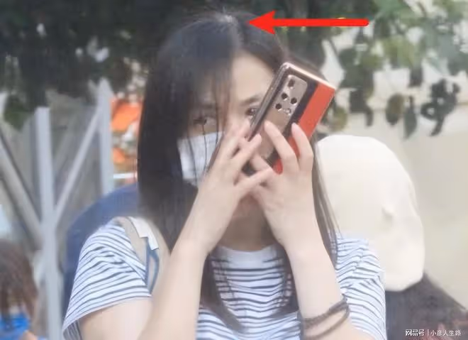 張庭林瑞陽返回台灣,52歲張庭愁眉不展模樣變化大,頭頂滿是白髮