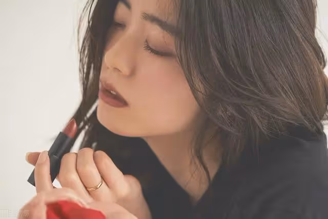 小舅子女友過生日,丈母娘要求女婿結帳被拒絕,女婿:憑什麼?