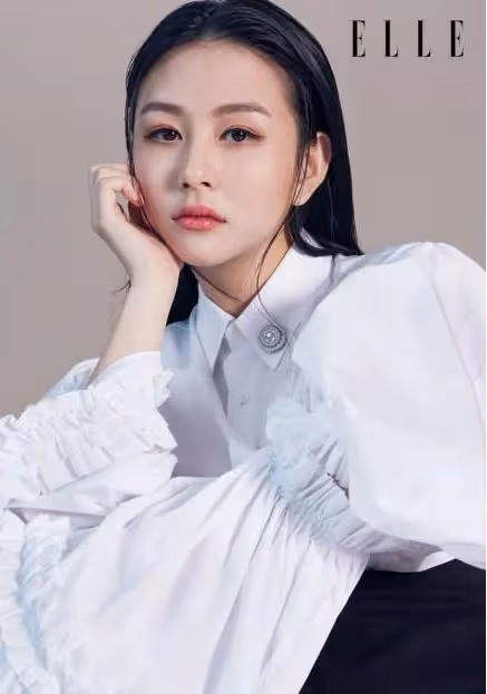 星二代女孩:任達華女兒擁有30套房產,李湘女兒每月花費上百萬