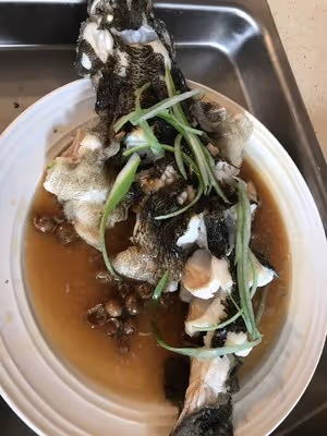 蒸魚的若干細節 （筍殼魚）Tips and Tricks for Steamed Whole Fish