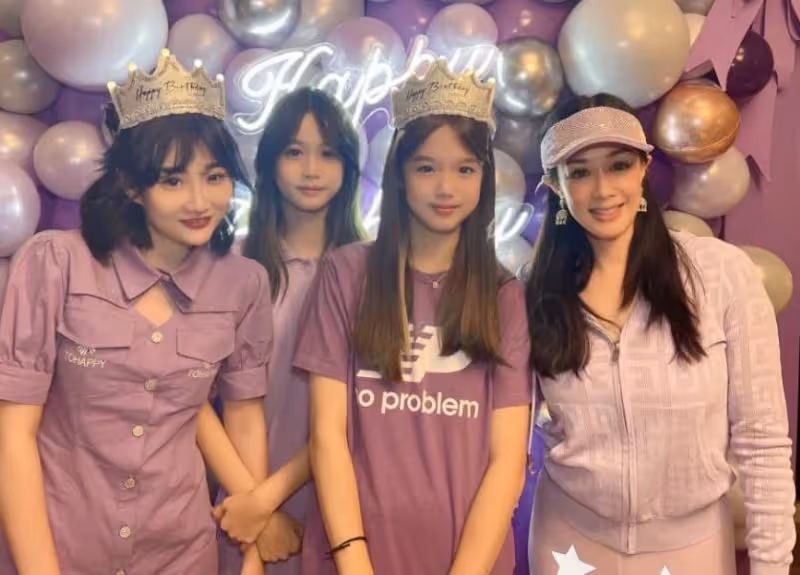 鐘麗緹為女兒慶生,14歲張思捷染髮化妝顯成熟,長相顏值不輸母親