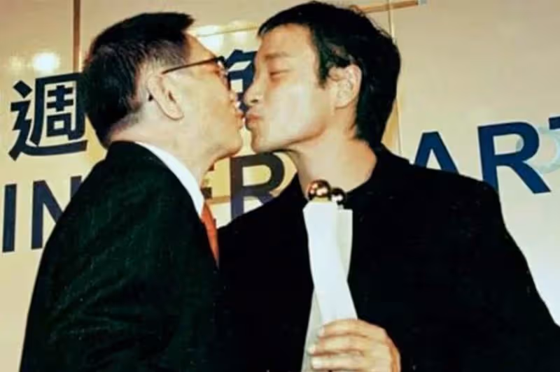 「流氓才子」單挑李小龍,當眾羞辱成龍,「罵」了劉德華三年,他的傳奇一生遠不止如此
