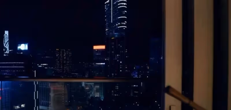47歲佘詩曼豪宅內景曝光!裝修低調大氣上檔次,將香港夜景盡收眼底,未婚獨居生活相當愜意:真正的人生贏家