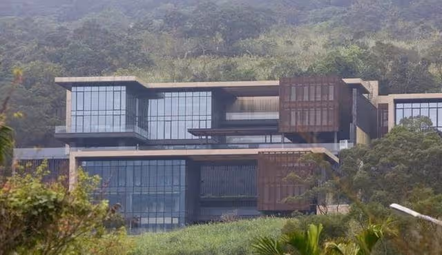 張惠妹豪宅內景曝光!占地面積500坪,接媽媽同住無「出門就是森林」,知情人透露豪華程度:一坪能買一輛寶馬