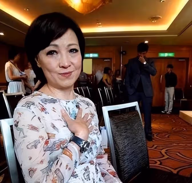 45年後,再看王美華用卑微換來的婚姻,和曾志偉失婚是最好的選擇