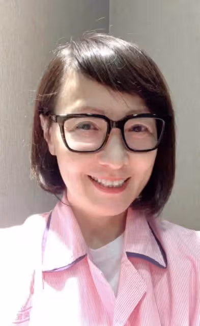 45年後,再看王美華用卑微換來的婚姻,和曾志偉失婚是最好的選擇