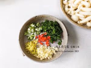 比大魚大肉更受歡迎！嫩滑鮮美的肉末白玉菇