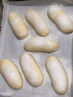 黃油蒜香麵包