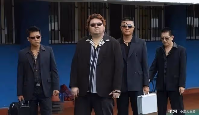 黃渤將他帶紅,身價暴漲連喝5天酒猝死,嬌妻改嫁老外生活幸福
