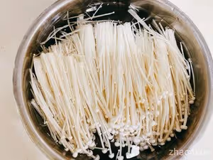 蒜蓉蒸金針菇！