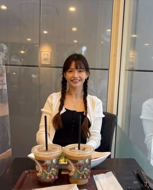 還認得出她嗎?離開演藝圈後的她,美照被韓媒質疑整容?