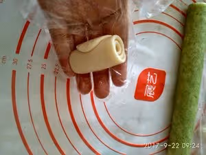 蛋黃酥（50克版）