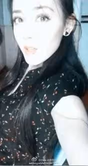 迪麗熱巴早年舊照大曝光,6年前就被寫進了書,網友:胖迪美得好任性啊