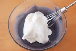 榴槤奶油卷