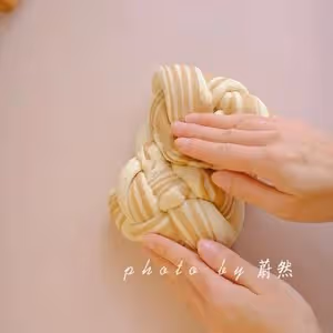 提拉米蘇吐司｜附四股辮編法