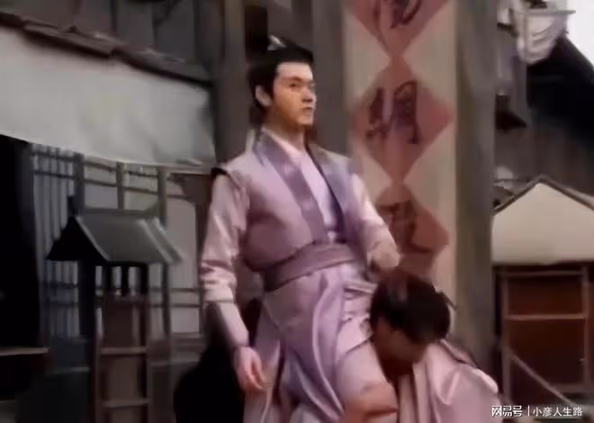 不會騎馬卻會騎人，影版花千骨男主李程彬遭網友鄙夷，被指不敬業
