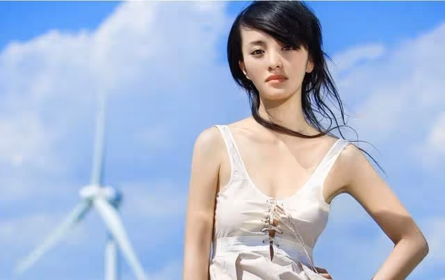 「你家反正沒兒子，多陪嫁一套房給小叔子吧」女人只回答了一個字