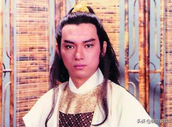 武打巨星因減肥猝逝家中!「一個月狂瘦30公斤」坐在沙發上宛若睡著 離去9天無人知曉 !