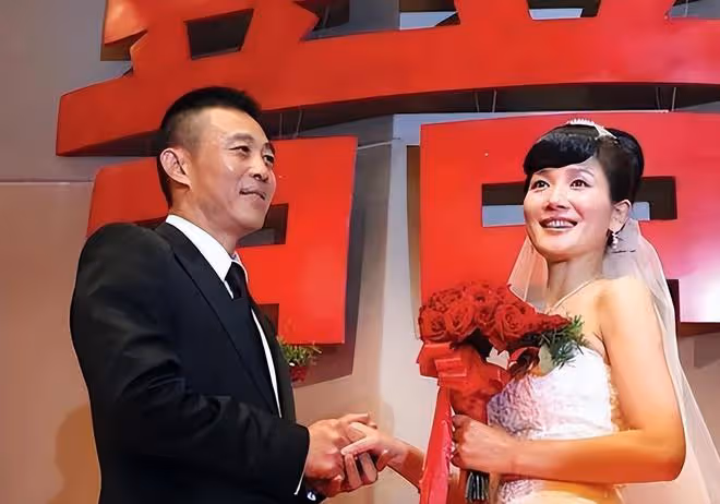 同樣是嫁給侯勇,為何沈蓉和潘雨辰下場慘澹,王瑞卻春風得意?
