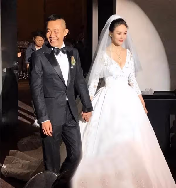 同樣是嫁給侯勇,為何沈蓉和潘雨辰下場慘澹,王瑞卻春風得意?