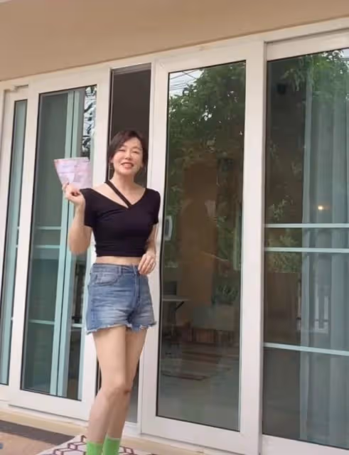 49歲國家一級演員定居泰國 住豪宅好愜意