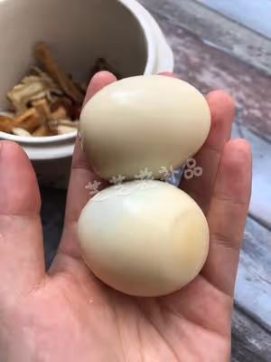 當歸燉蛋（補血補氣）