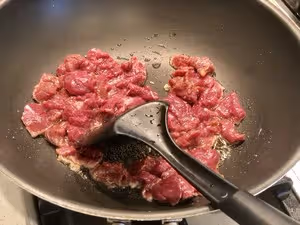 荷蘭豆炒牛肉